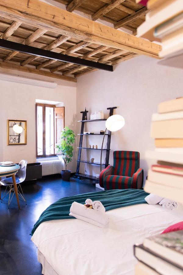 Greta Charming Suite In Trastevere Roma Eksteriør bilde